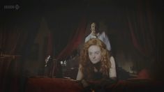 Голая Ромола Гарай в сериале «Багровый лепесток и белый» фото #9