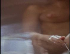 Голая Рошелль Суонсон в фильме «Тайные игры 3» фото #44