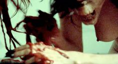 Голая Руби ЛаРокка в фильме «Плоть для зверя» фото #2