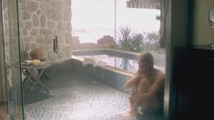 Голая Рэйчел Скарстен в сериале «Перевозчик» фото #12