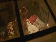 Голая Рэйчел Стирлинг в сериале «Бархатные ножки» фото #20