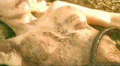 Голая Саванна Костильо в фильме «Потрошитель» фото #8