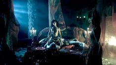 Голая Саймон Петрич в фильме «Трансильмания» фото #3