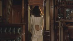 Голая попка Сальмы Хайек в фильме «Дикий, дикий Запад»