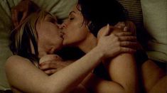 Голая Саманта Томас в фильме «Поворот не туда. Побег» фото #2