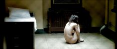 Голая Саманта Фаччи в фильме «Кровавая ночь» фото #8