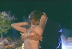 Голая Саманта Филлипс в сериале «Бухта страсти. Восходящие звезды» фото #2