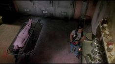 Голая Саманта Филлипс в фильме «Фантазм 2» фото #4