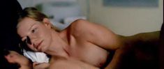 Голая Сандра Хюллер в фильме «Броуновское движение» фото #21