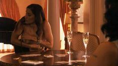 Голая Сандрин Холт в сериале «Секс в другом городе» фото #1