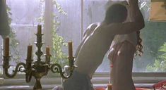 Голая Сара Уайнтер в фильме «Невеста ветра» фото #5