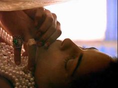 Голая Сарита Чоудри в фильме «Кама Сутра. История любви» фото #10