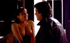 Голая Саския Тен Батенбург в фильме «Заводные» фото #4