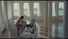 Голая Саффрон Берроуз в фильме «Гитара» фото #3