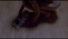 Голая Саффрон Берроуз в фильме «Гитара» фото #5