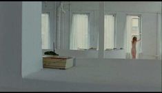 Голая Саффрон Берроуз в фильме «Гитара» фото #11