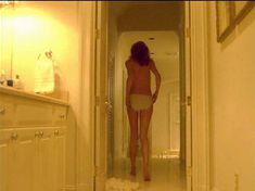 Голая Саффрон Берроуз в фильме «Соблазнитель» фото #1