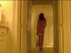 Голая Саффрон Берроуз в фильме «Соблазнитель» фото #2