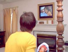 Голая грудь Саши Нопф в фильме «Шантаж»