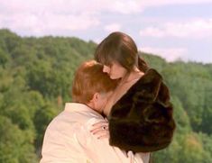 Голая грудь Саши Нопф в фильме «Шантаж»