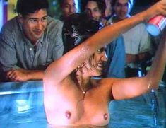 Голая Сейди Лопес в фильме «Развратная» фото #22