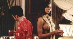 Голая Серина Винсент в фильме «Недетское кино» фото #34