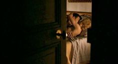 Сесиль Де Франс снялась голой в фильме «Семейная тайна»