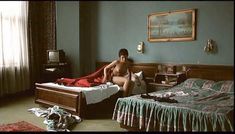 Голая Сибель Кекилли в фильме «Хэд-Он» фото #10