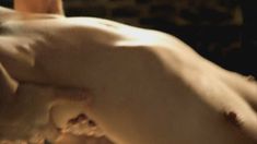 Голая Сиенна Миллер в фильме «Я соблазнила Энди Уорхола» фото #7