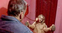 Голая Сизон Хабли в фильме «Жесткач» фото #6