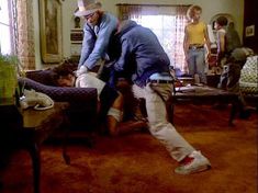 Голая Сильвана Галлардо в фильме «Жажда смерти 2» фото #6