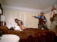 Голая Сильвана Галлардо в фильме «Жажда смерти 2» фото #9