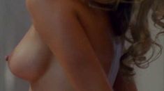 Голая Сильвия Койс в фильме «Никогда не сдавайся» фото #5