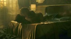 Голая Сильвия Наварро в фильме «Красные губы» фото #11