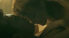 Голая Сильвия Наварро в фильме «Красные губы» фото #12