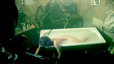 Голая Силье Рейномо в фильме «Хвост» фото #4