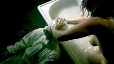 Голая Силье Рейномо в фильме «Хвост» фото #18