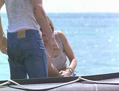 Голая Синди Кроуфорд в фильме «Честная игра» фото #14