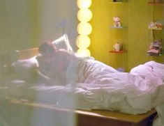 Голая Синтия Никсон в фильме «Совет гусеницы» фото #3