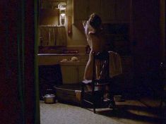 Голая Сисси Спейсек в фильме «Бродяга» фото #3