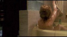 Голая Сисси Спейсек в фильме «Пропавший без вести» фото #2