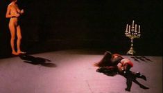 Голая Соледад Миранда в фильме «Вампирши-лесбиянки» фото #6