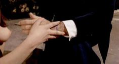 Голая грудь Сони Вивиани в фильме A Man Called Magnum фото #7