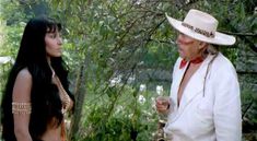 Голая Соня Инфанте в фильме «Сокровища Амазонки» фото #4