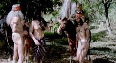 Голая Соня Инфанте в фильме «Сокровища Амазонки» фото #8