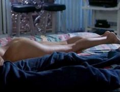 Голая Соня Топацио в фильме «Главная девочка» фото #9