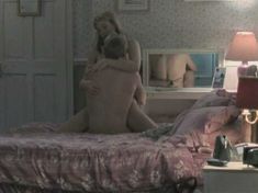 Голая Соня Уолгер в фильме «Добро пожаловать в рай» фото #1