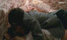 Голая Софи Баржак в фильме «Любовь тайком» фото #2