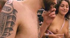 Голая Софи Ноэль в фильме «Тряпки» фото #7