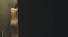 Голая Софи Уорд в фильме «Книга крови» фото #9